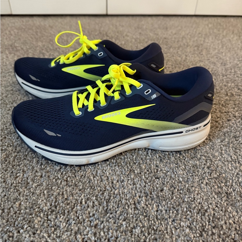 Brooks Ghost 15 Sneakers